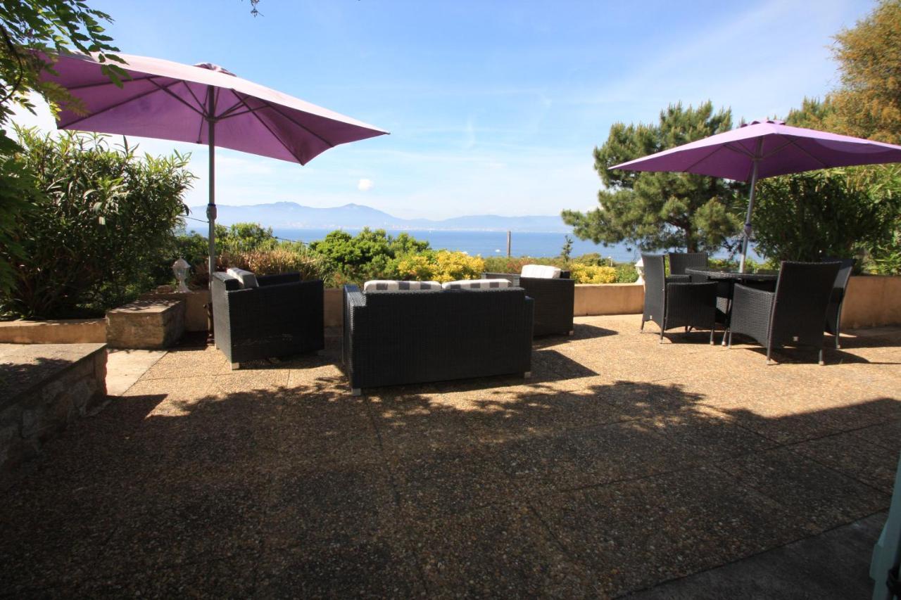 Villa Ghiatone Pietrosella ภายนอก รูปภาพ